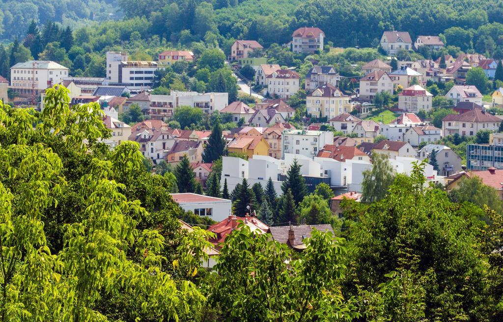 Apartmany Eden - Rezidence Лугачовице Экстерьер фото