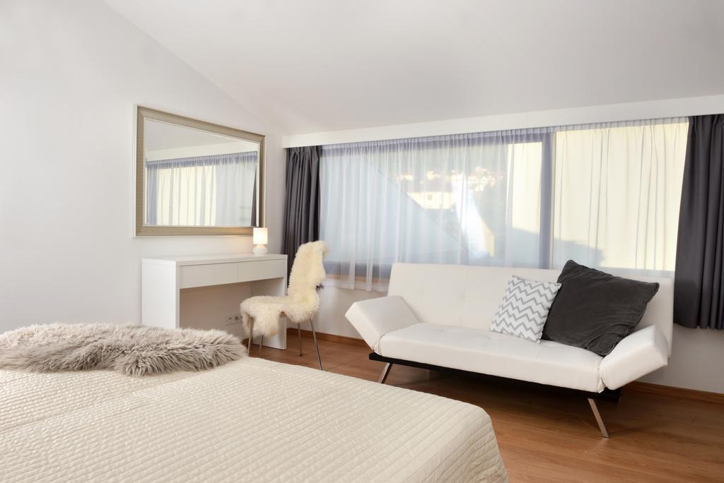 Apartmany Eden - Rezidence Лугачовице Экстерьер фото
