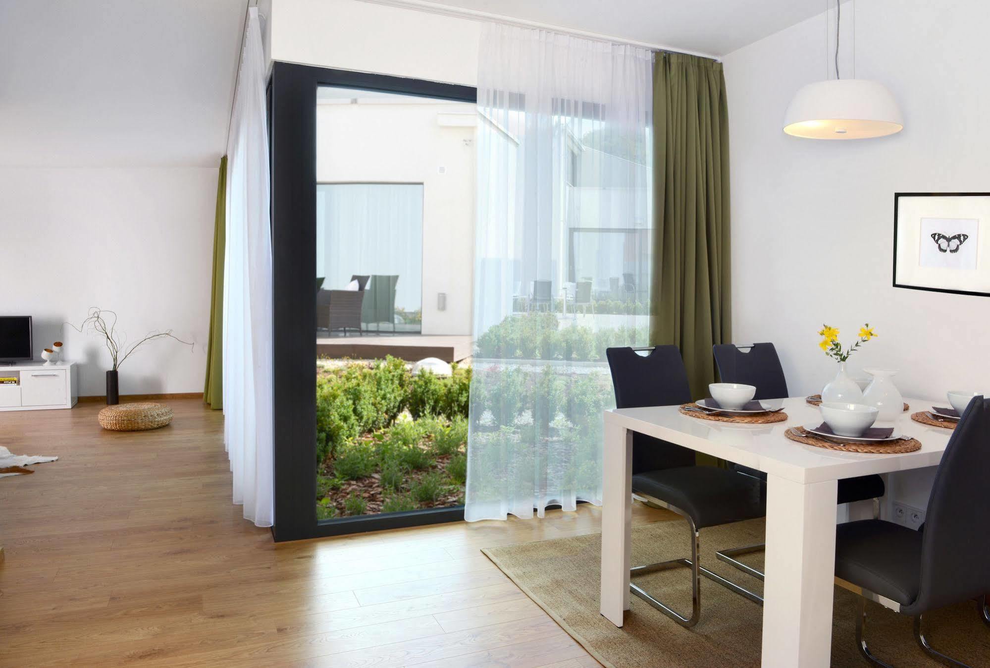 Apartmany Eden - Rezidence Лугачовице Экстерьер фото
